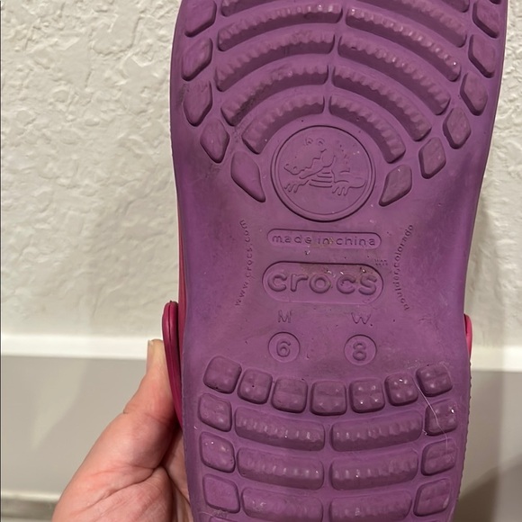 CROCS Purple and Pink Sandals with Perforated Design - Picture 4 of 6